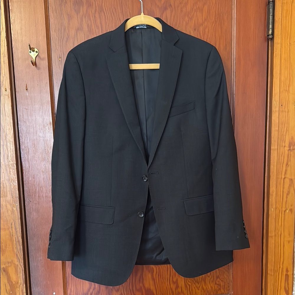 Marc Anthony Black Sport Coat with Classic Tailored Silhouette